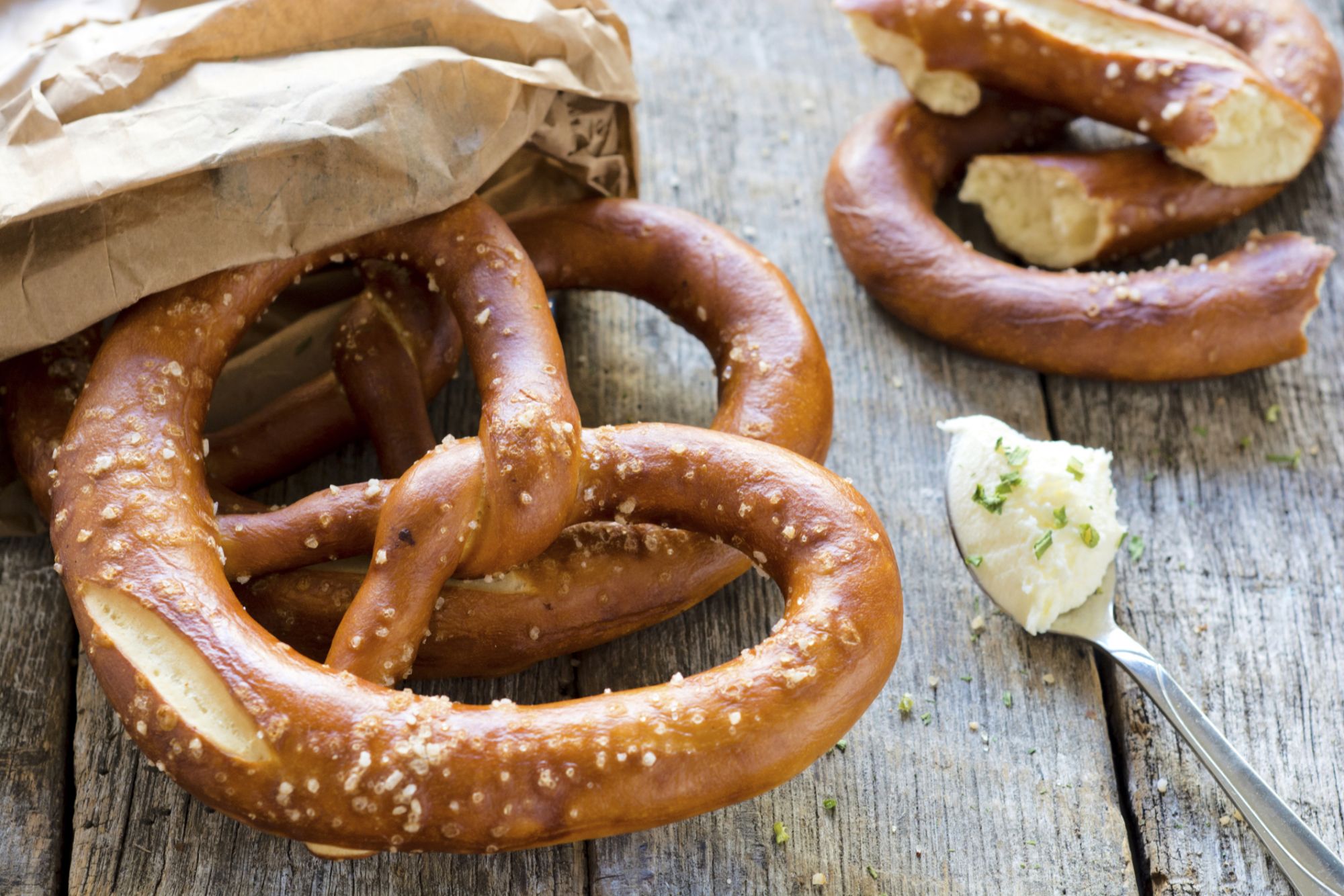 Brezeln so weich und knusprig wie frisch aus dem Biergarten