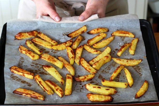 Im vorgeheizten Ofen für 20 bis 25 Minuten bei 200 °C backen