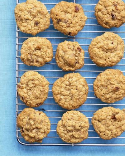 Haferflocken-Cookies mit Datteln