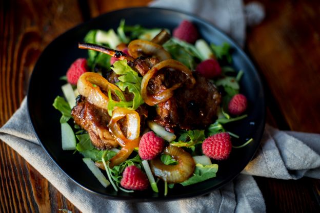 Lammsalat mit Balsamico-Essig