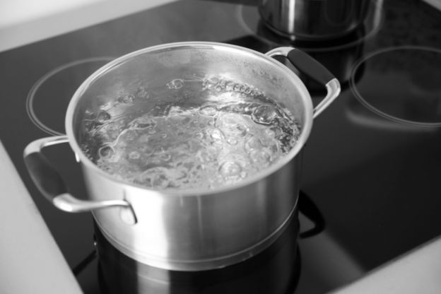 Wasser schneller zum Kochen bringen