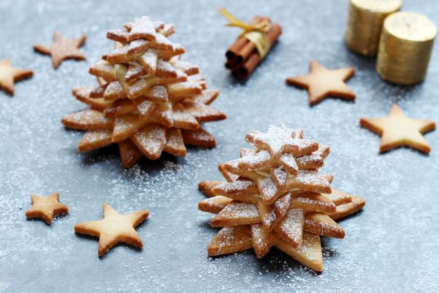 Ein süsser Tannenbaum aus Plätzchen