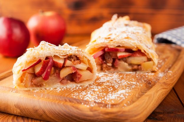 Apfelstrudel mit Vanillesauce