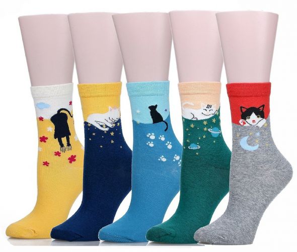 4.	Süße Katzensocken für Kinder