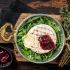 Gebackener Camembert auf Rucola-Salat