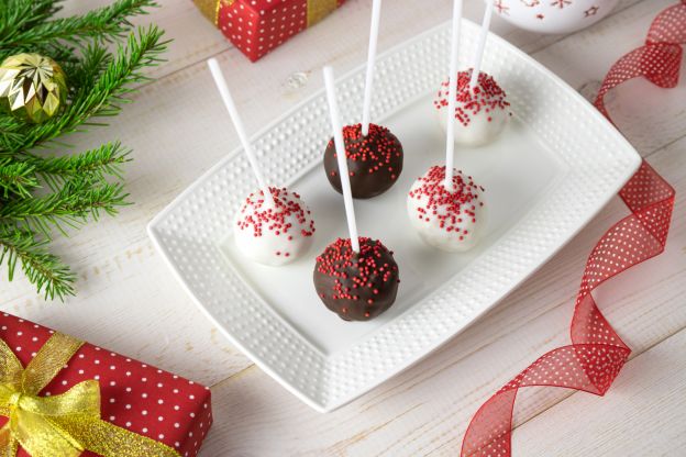 Weihnachtliche Cake Pops