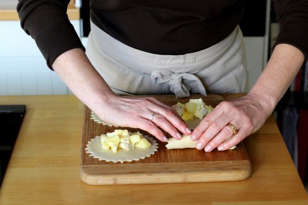 Füllung der Teigtaschen