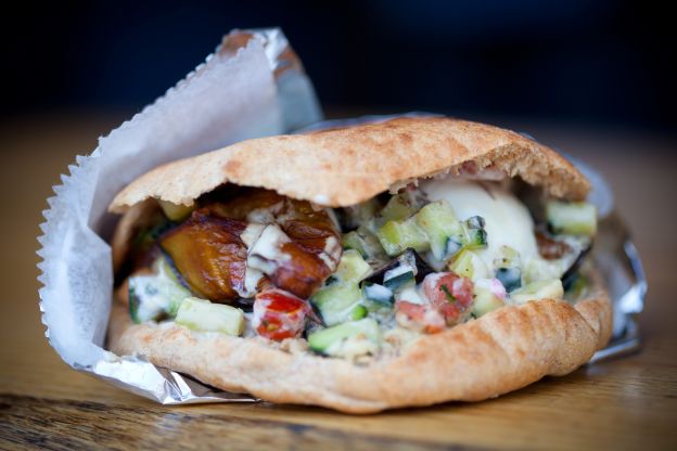 Gyros Pita mit Tsatsiki in Griechenland