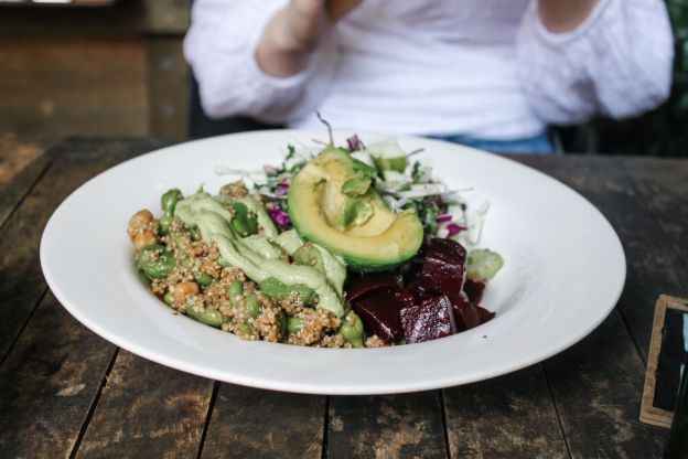 Quinoa-Rote-Bete-Salat