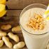 Smoothie aus Banane und Erdnussbutter