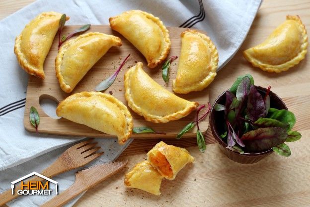 7. Köstliche Blätterteigtaschen mit Süßkartoffel-Käse-Püree