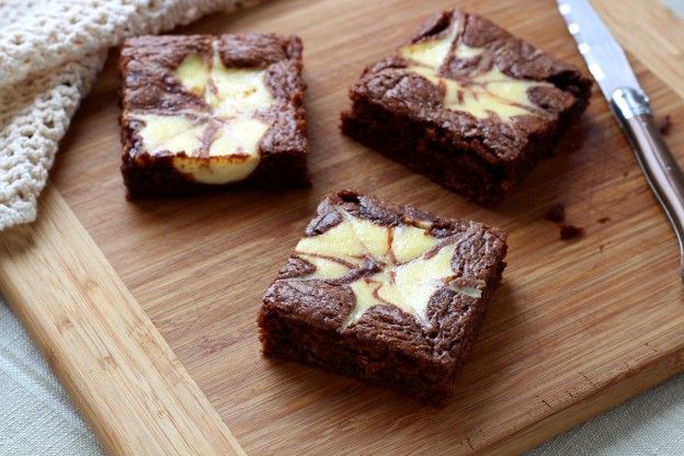 Cheesecake Brownies