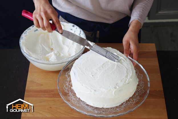 Die Torte zusammensetzen: