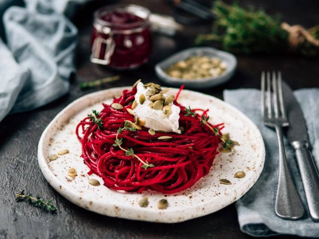 Spaghetti mit Rote Bete Pesto