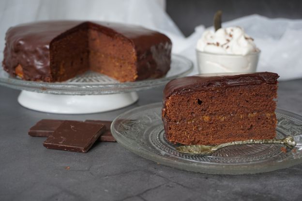 Sachertorte genießen