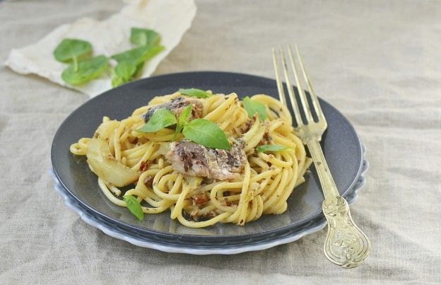 Spaghetti mit Sardinen