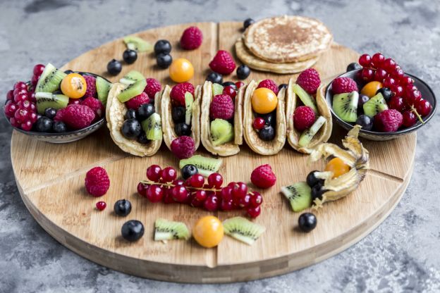 Süsse Pancake Tacos mit frischen Früchten