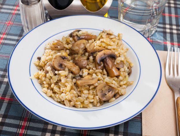 Gersten-Risotto mit Pilzen