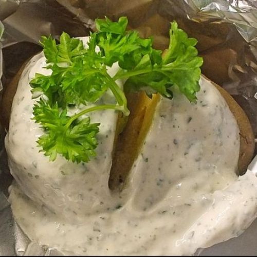 Ofenkartoffel mit Sour Cream