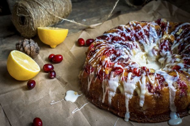 Cranberry-Kuchen mit toller Zitronen-Glasur