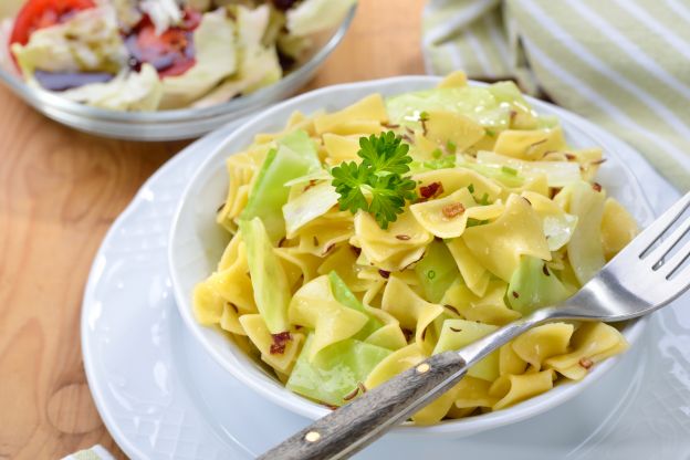 Österreichische Krautfleckerl mit Spitzkohl