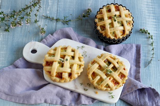 Ricotta-Spargel-Mortadella-Tartelettes