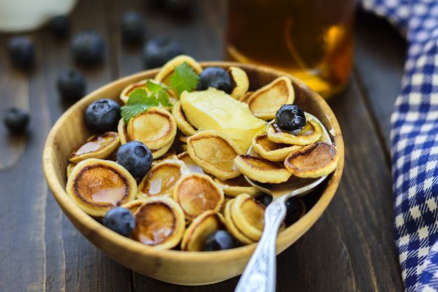 Müsli mit Mini-Pfannkuchen