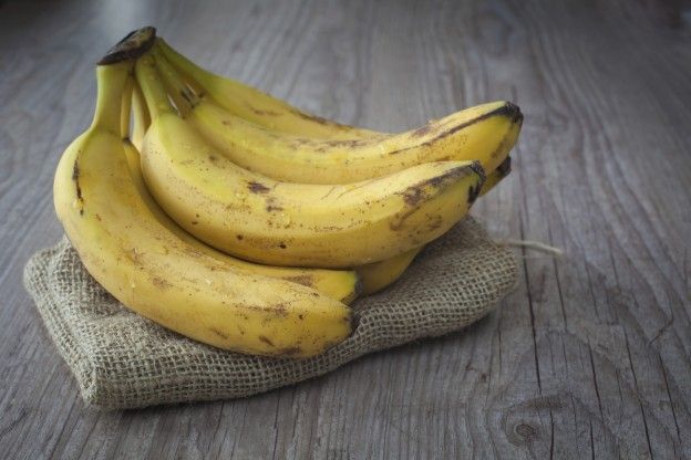 Bananen länger genießbar machen