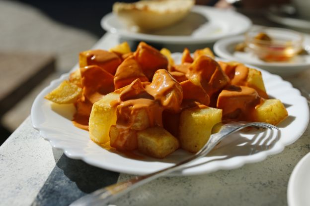 Patatas bravas: Herzhafte Kartoffeln