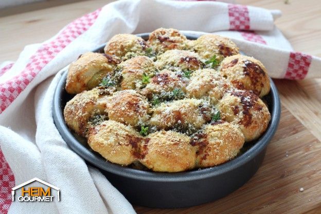 16. Herzhaftes Monkeybread