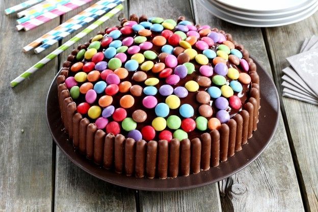 Smarties-Torte