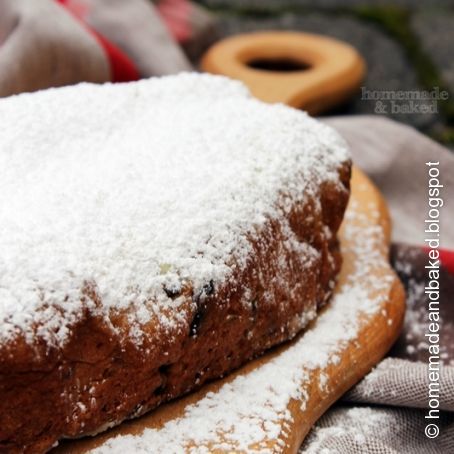 Weihnachtsstollen