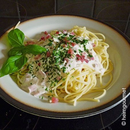 Nudeln mit Schinken - Sahne - Sauce